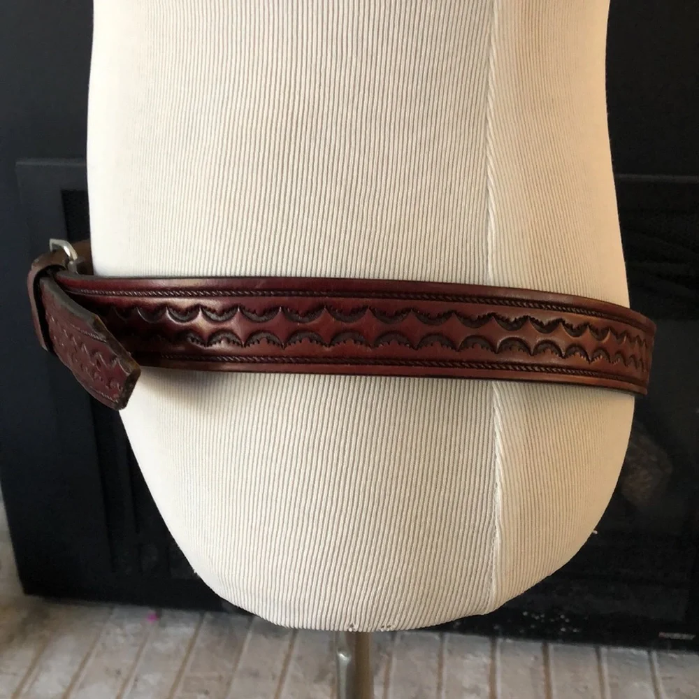 Brown Embossed Leather Belt size XL